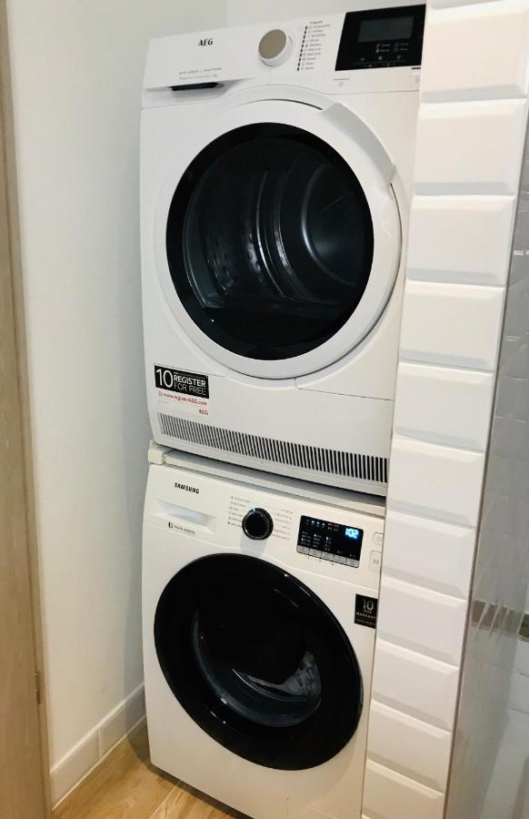 Elizabeth Garden Premium Apartment Kecskemet Luaran gambar