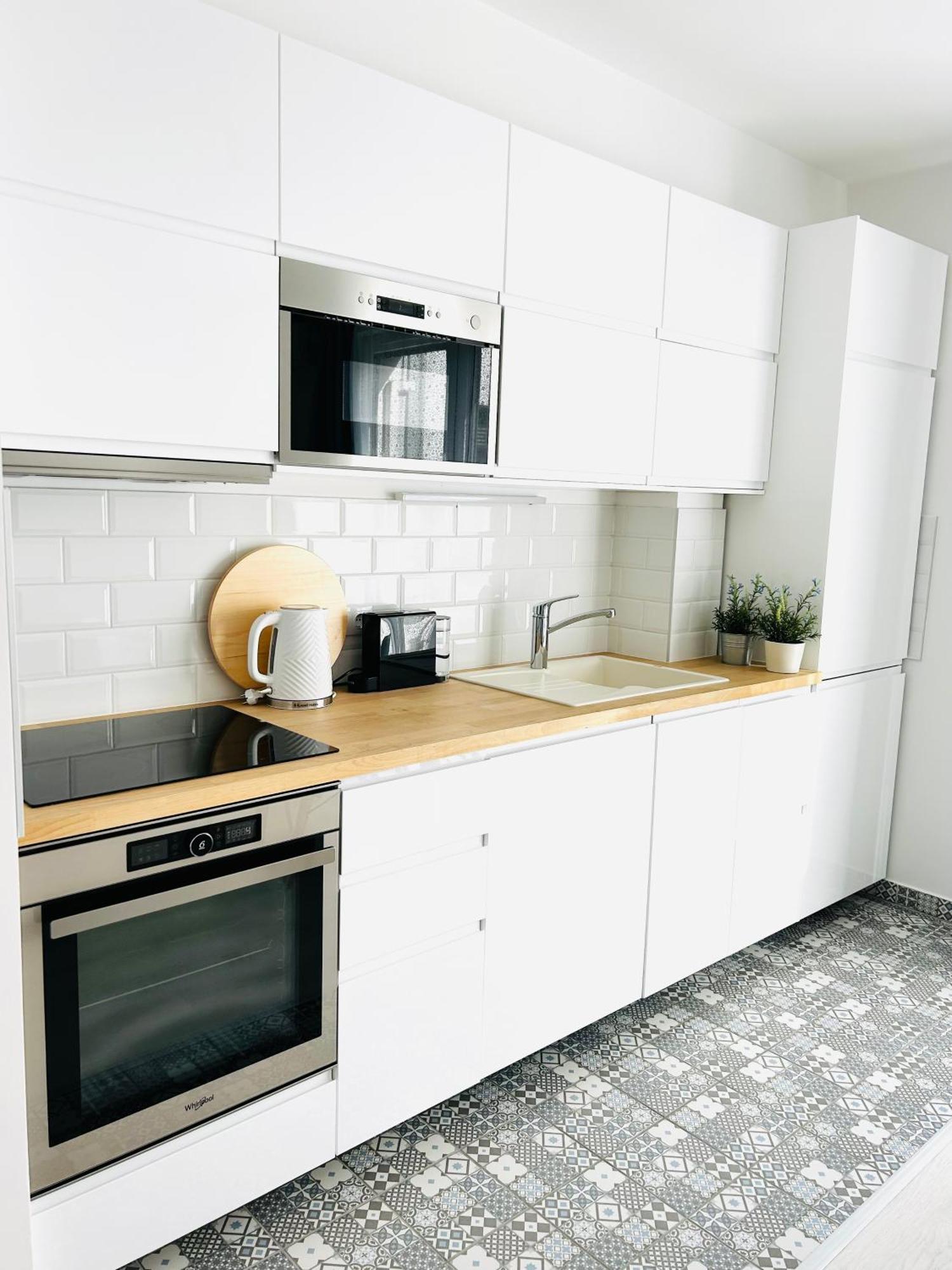 Elizabeth Garden Premium Apartment Kecskemet Luaran gambar